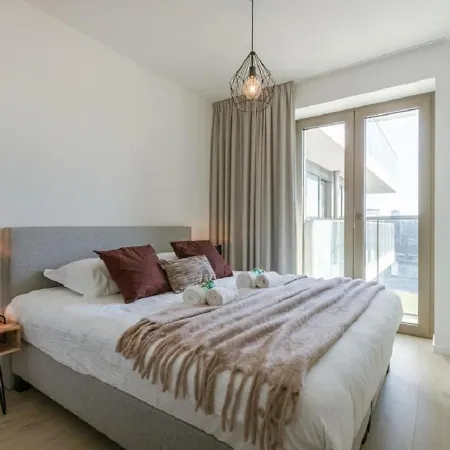 Bel Air - Luxury New-build With Spacious Terrace T14 Apartment